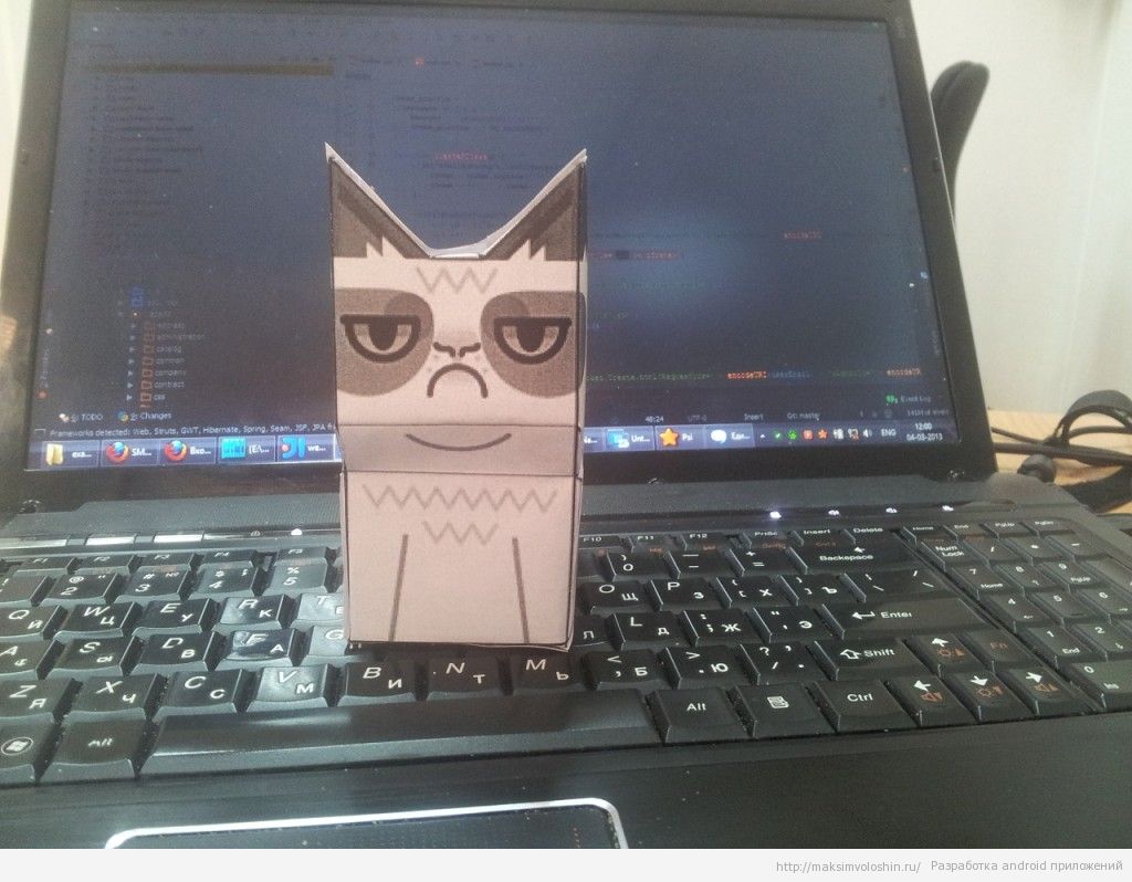 Grumpy cat from paper