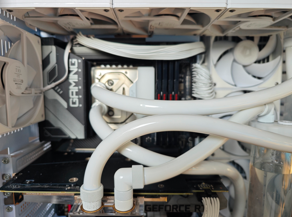 Настало время почистить компьютер. Всё собрано и установлено. Фронтенд